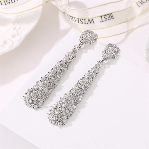 2 BEAUTIFUL FROSTED LONG EARRINGS MIX & MATCH - Picture 2 of 3